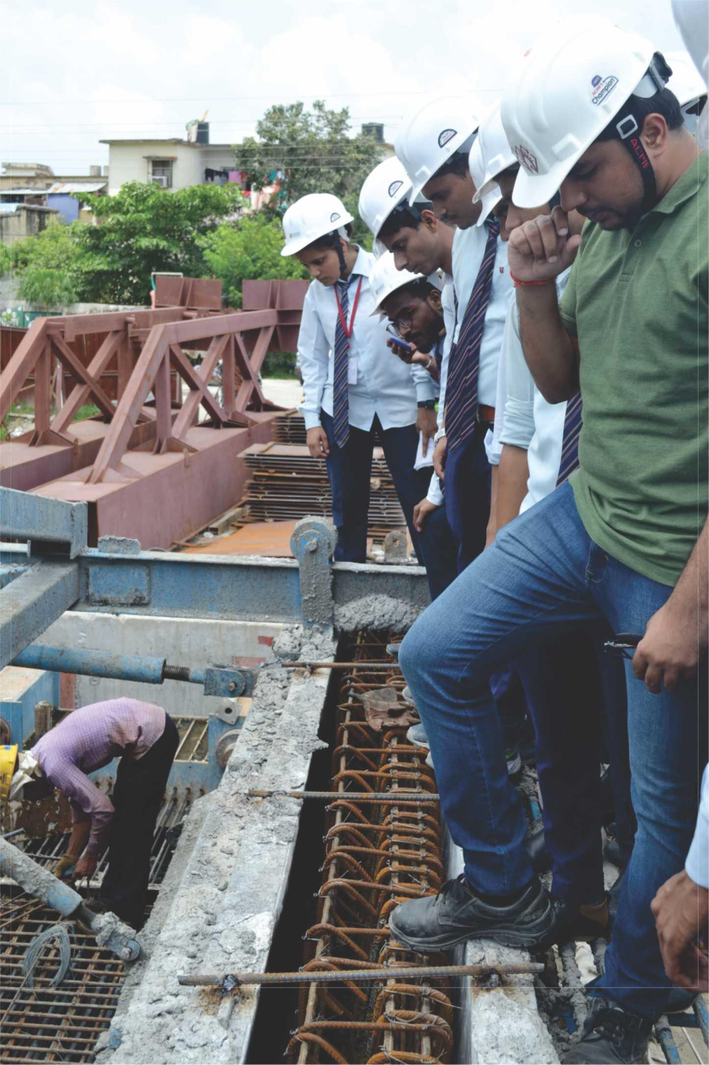 Allenhouse Institute of Technology Kanpur Industrial Visit photo 1